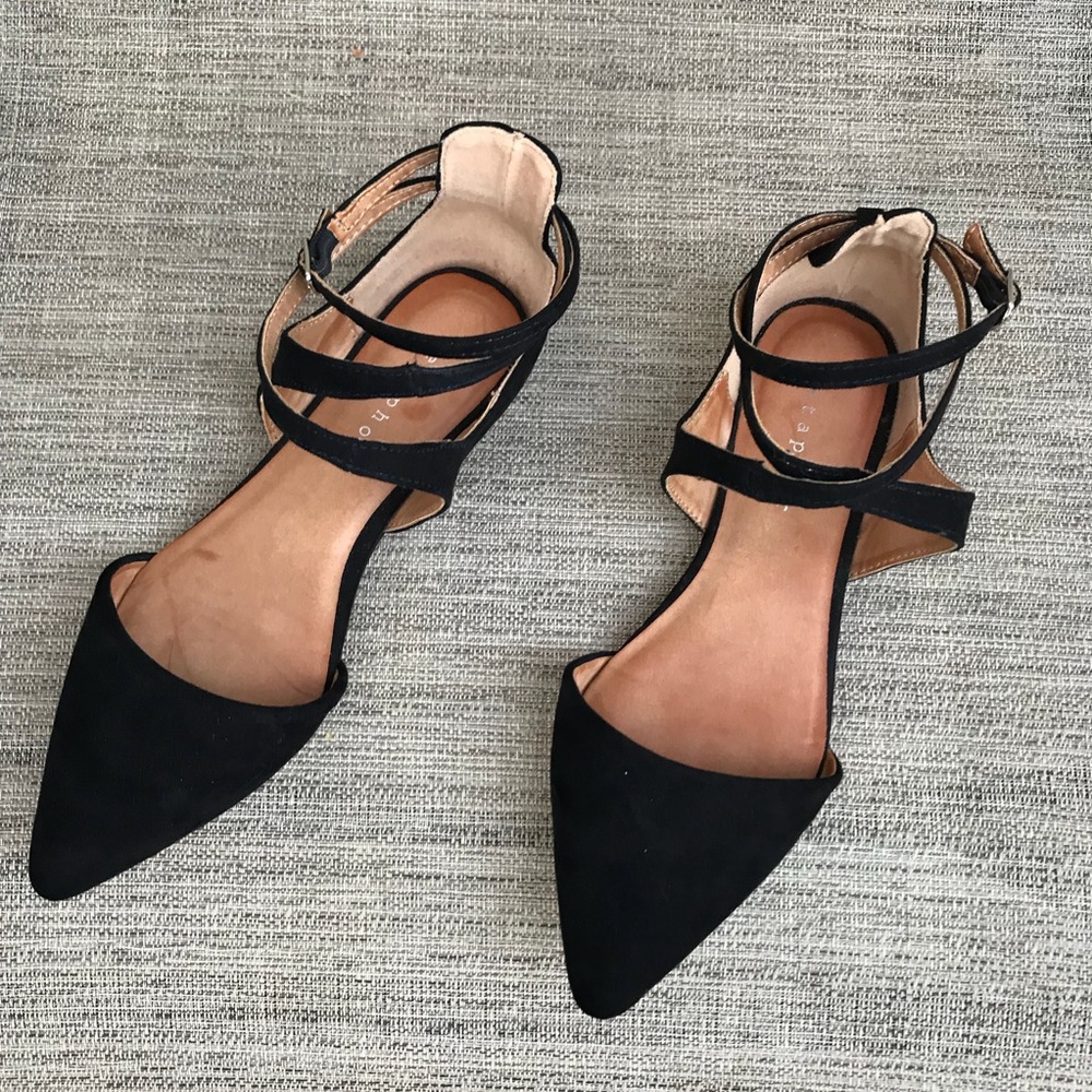 NWOT d'orsay Strappy Flats • Size 7.5
